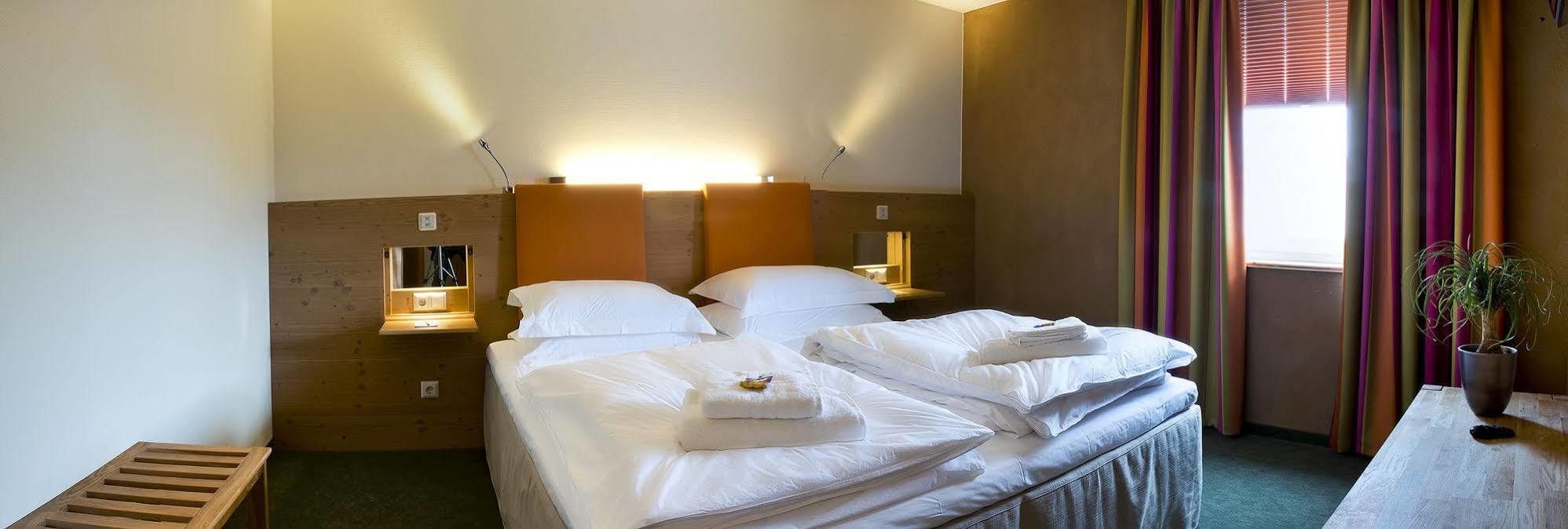 Sonn'Idyll Hotel & Saunalandschaft Rathenow Exterior photo