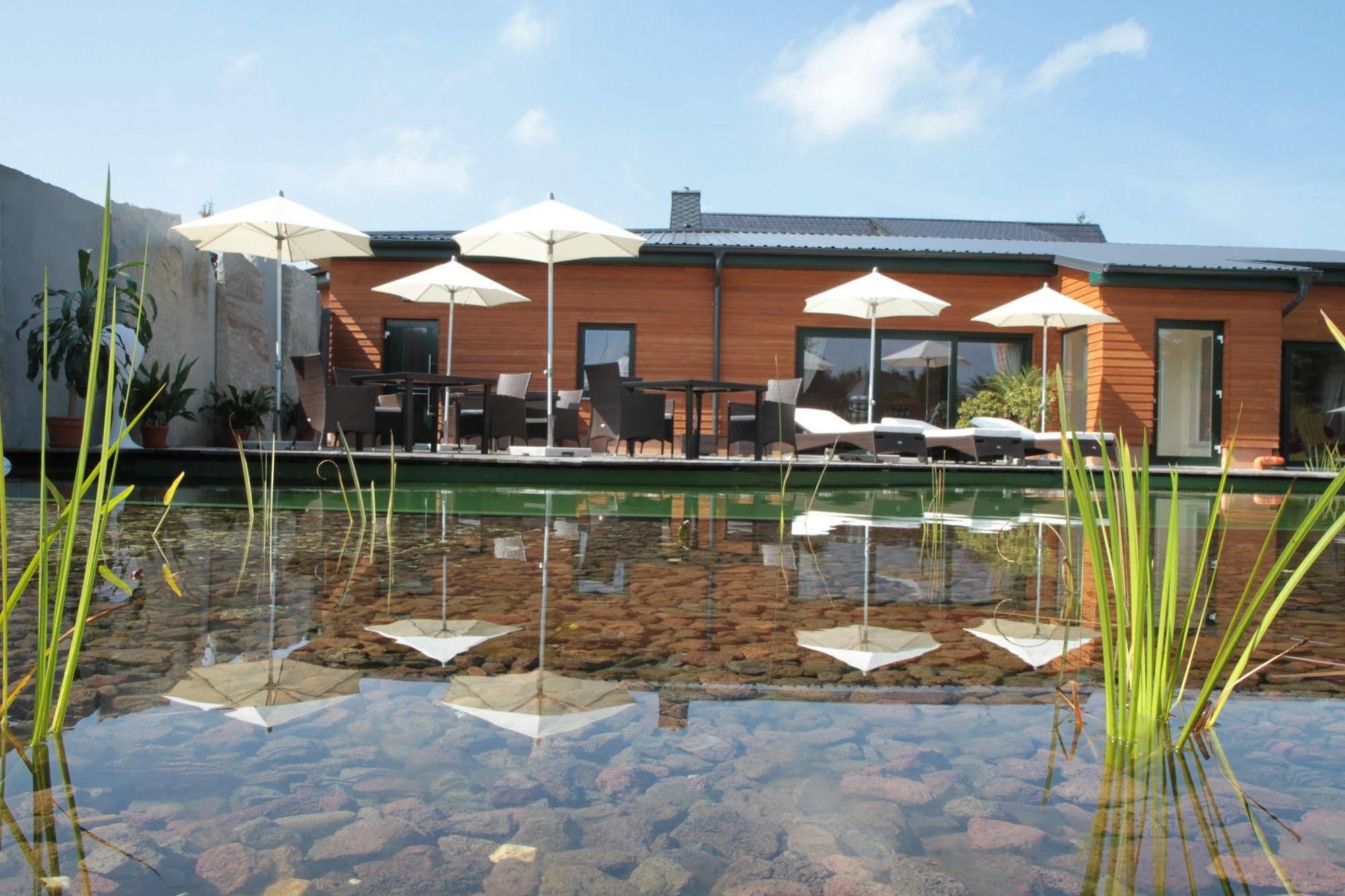 Sonn'Idyll Hotel & Saunalandschaft Rathenow Exterior photo